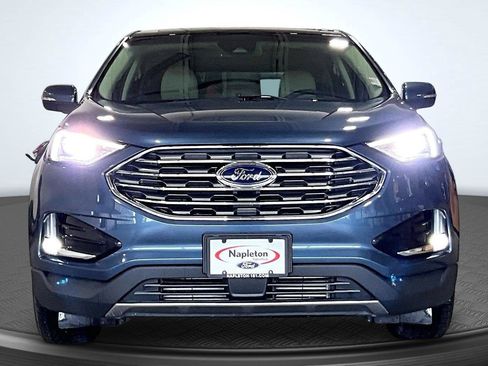 Used 2019 Ford Edge SEL w/ Equipment Group 201A AWD/4WD image 3