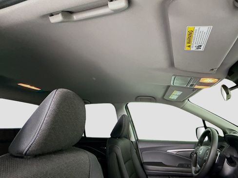 Certified 2023 Honda Ridgeline Sport image 18