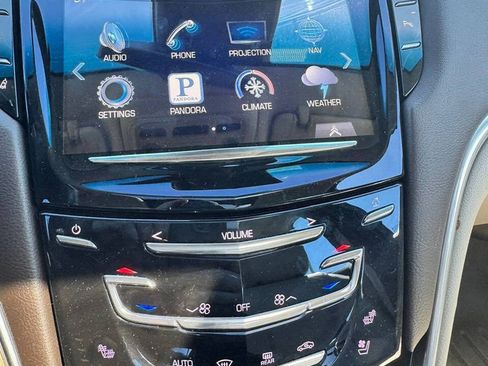 Used 2016 Cadillac XTS Luxury w/ Driver Awareness Package AWD/4WD image 18