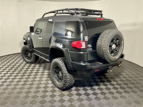 Used 2007 Toyota FJ Cruiser 4WD image 8
