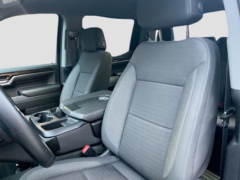 Used 2024 GMC Sierra 1500 Elevation image 21