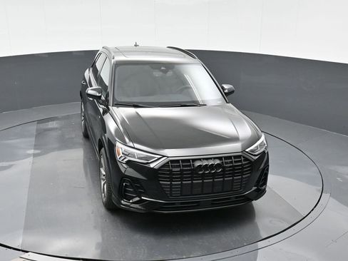 New 2025 Audi Q3 2.0T Premium image 18