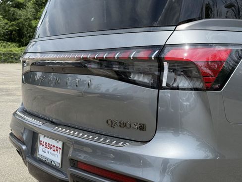 New 2026 INFINITI QX80 4WD w/ Sport Exterior Package image 7