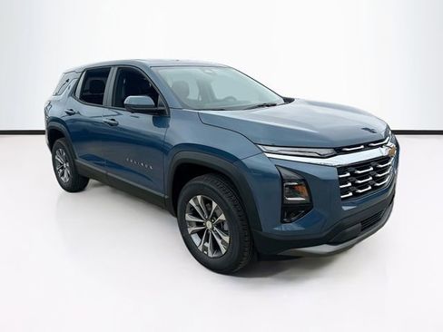 New 2026 Chevrolet Equinox LT w/ Convenience Package II image 3