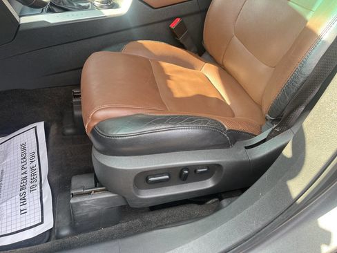 Used 2011 Ford Explorer Limited w/ 301A Rapid Spec Order Code image 18