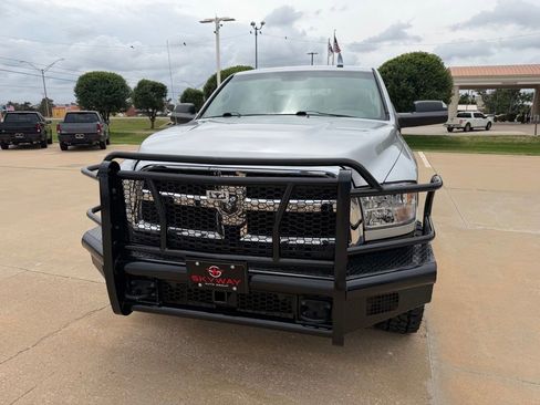 Used 2013 RAM 2500 Tradesman w/ Chrome Appearance Group AWD/4WD image 4