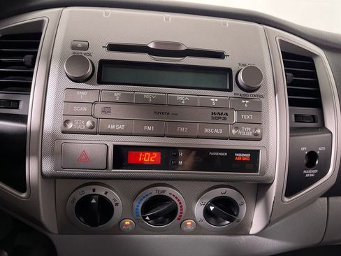 Used 2010 Toyota Tacoma 2WD Access Cab image 20