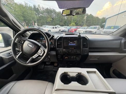 Used 2017 Ford F150 XL w/ Equipment Group 101A Mid RWD image 16