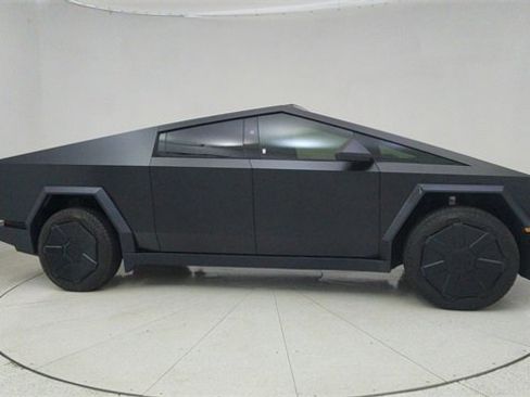 Used 2024 Tesla Cybertruck Cyberbeast image 59
