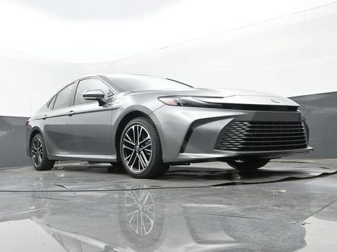 New 2026 Toyota Camry XLE FWD image 23
