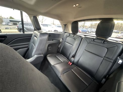 Used 2023 Lincoln Aviator Reserve w/ Equipment Group 201A image 24