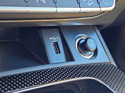 Used 2023 Audi SQ5 Premium Plus w/ Premium Plus Package image 19