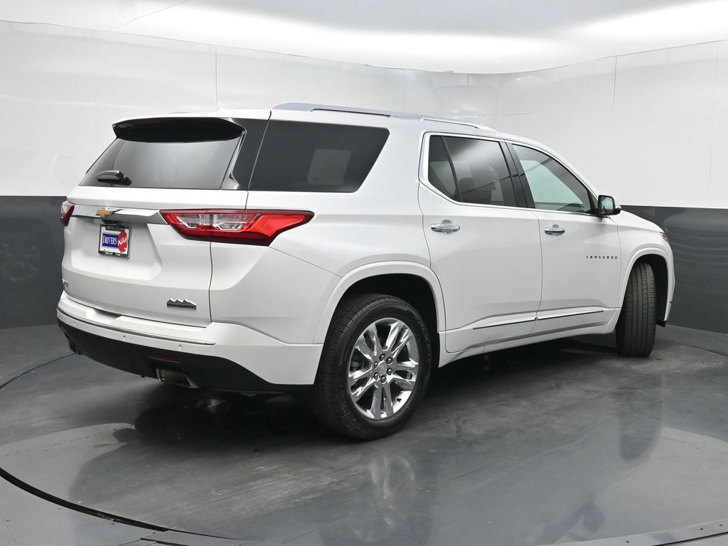 Used 2021 Chevrolet Traverse High Country FWD image 26