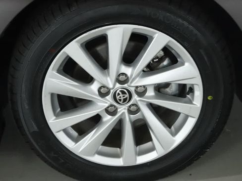 Certified 2024 Toyota Camry LE AWD/4WD image 10