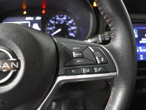 Certified 2023 Nissan Kicks SR image 15