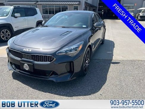 Used 2022 Kia Stinger GT1 w/ Red Interior Color Package RWD image 3