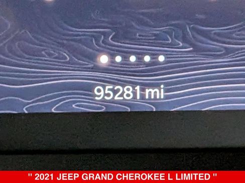 Used 2021 Jeep Grand Cherokee L Limited w/ Luxury Tech Group II AWD/4WD image 20