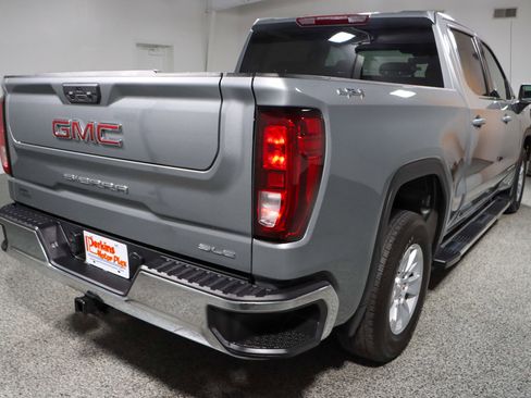 Used 2024 GMC Sierra 1500 SLE image 7