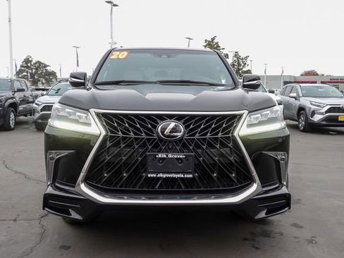 Used 2020 Lexus LX 570 4WD w/ 3rd Row & Luxury Pkg image 3