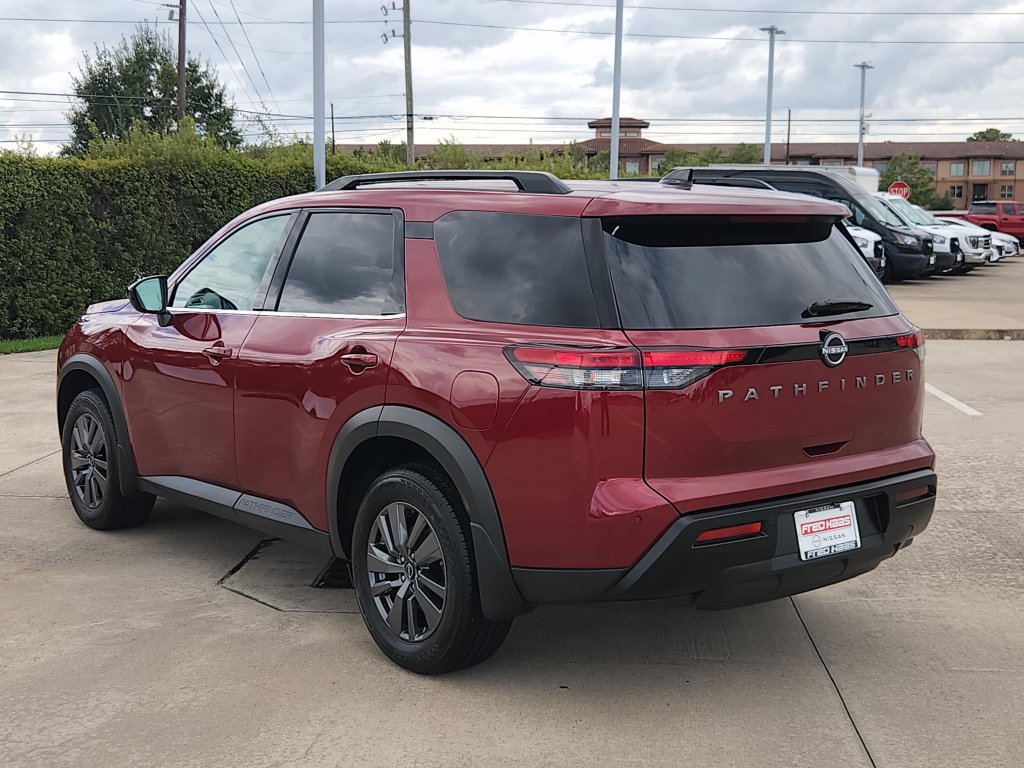 Certified 2026 Nissan Pathfinder SV FWD image 7
