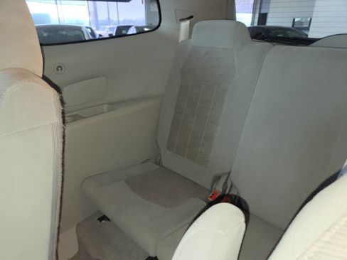 Used 2017 Buick Enclave Convenience FWD image 24