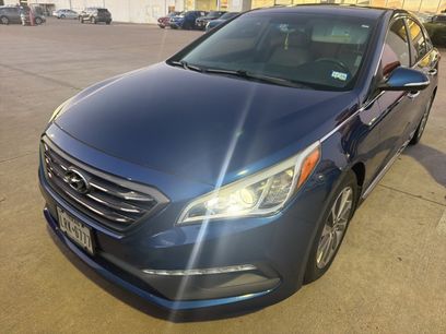 Used 2017 Hyundai Sonata Sport w/ Value Edition Package 02