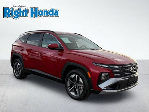 Used 2025 Hyundai Tucson SEL AWD/4WD image 10