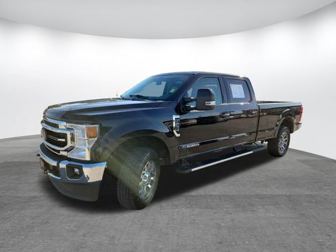 Used 2021 Ford F250 Lariat w/ FX4 Off-Road Package AWD/4WD image 3
