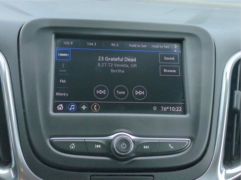 Used 2021 Chevrolet Equinox LT FWD image 24
