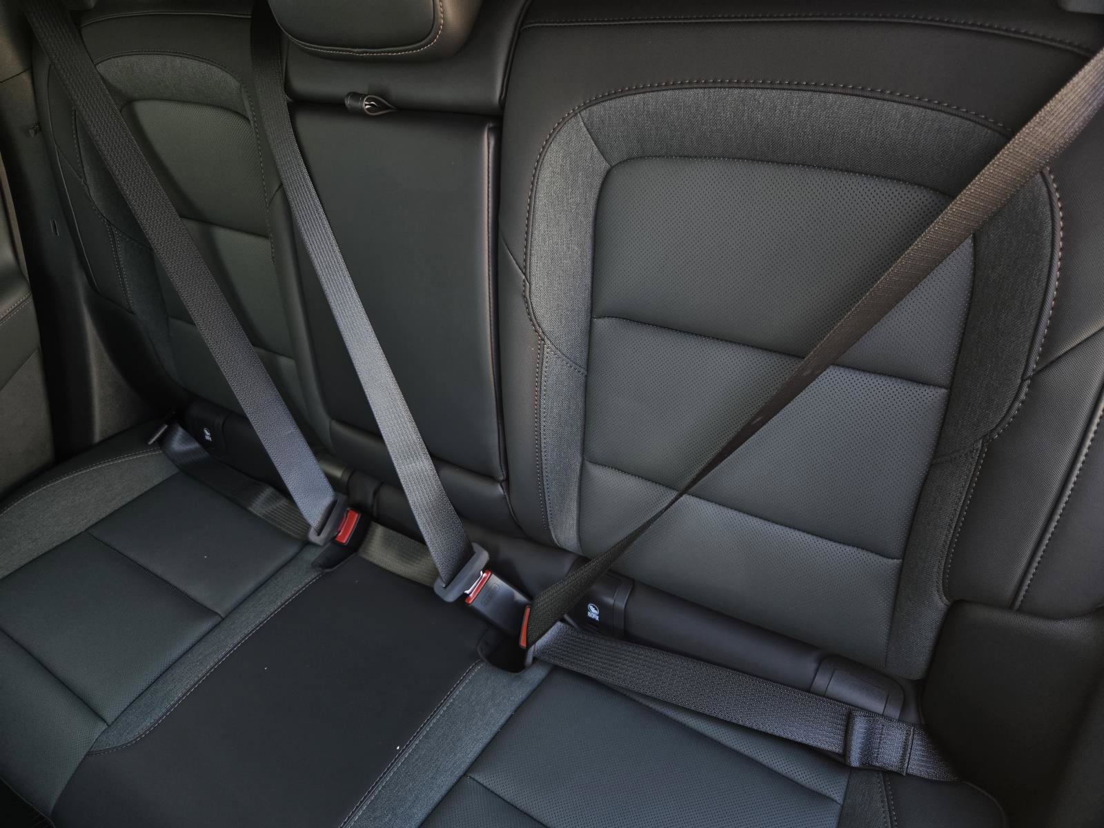 New 2027 GMC Terrain AT4 w/ Convenience Package III AWD/4WD image 5