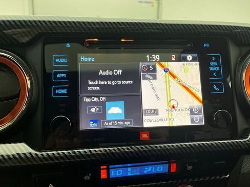 Used 2019 Toyota Tacoma TRD Off-Road AWD/4WD image 30
