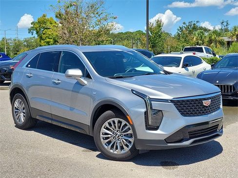 Used 2024 Cadillac XT4 Premium Luxury image 31