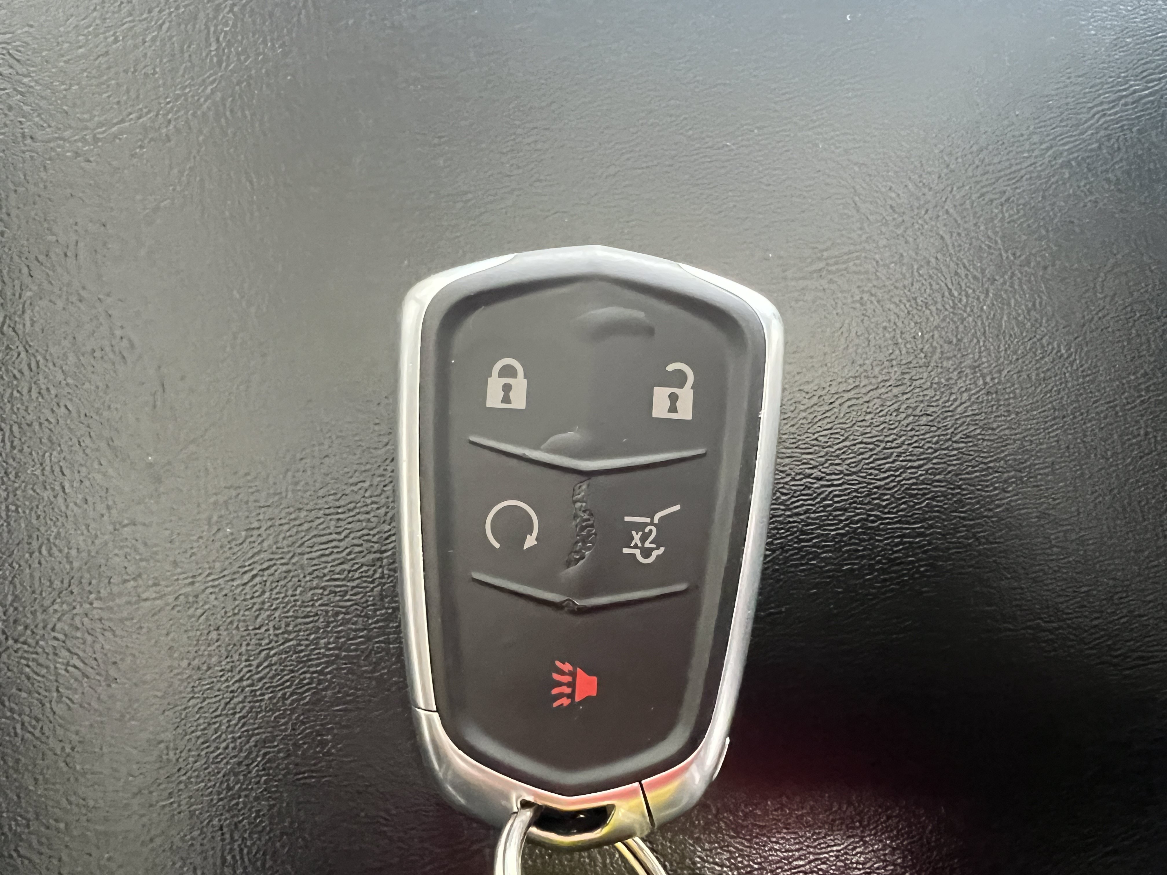 Used 2024 Cadillac XT6 Premium Luxury w/ Technology Package FWD image 23