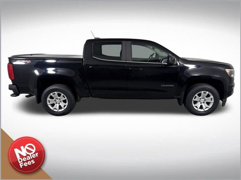 Used 2018 Chevrolet Colorado LT w/ LT Convenience Package image 2