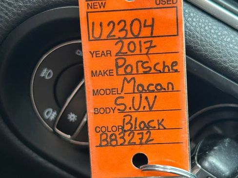 Used 2017 Porsche Macan AWD/4WD image 39