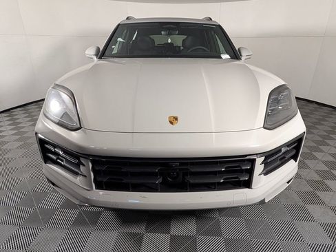 New 2026 Porsche Cayenne image 10