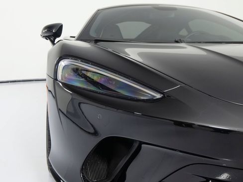Used 2023 McLaren GT RWD image 39