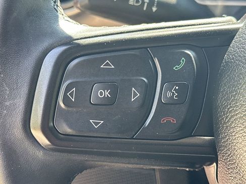 Used 2022 Jeep Wrangler Unlimited Sport AWD/4WD image 25