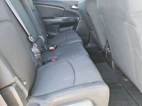 Used 2018 Dodge Journey SE w/ Connectivity Group FWD image 20