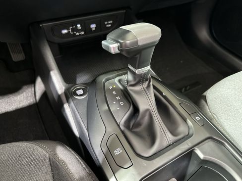 New 2025 Kia K4 LX image 20