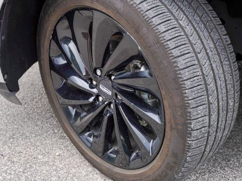Used 2021 Lincoln Navigator Reserve AWD/4WD image 5