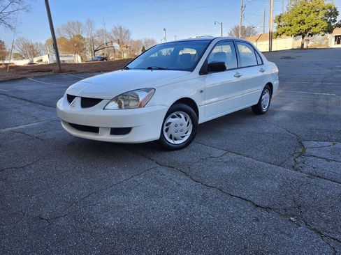Used 2004 Mitsubishi Lancer ES image 3