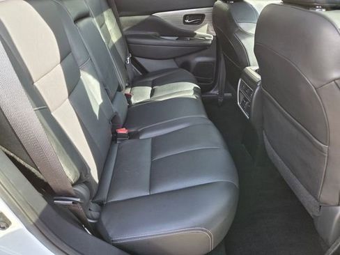 Used 2018 Nissan Murano Platinum image 30