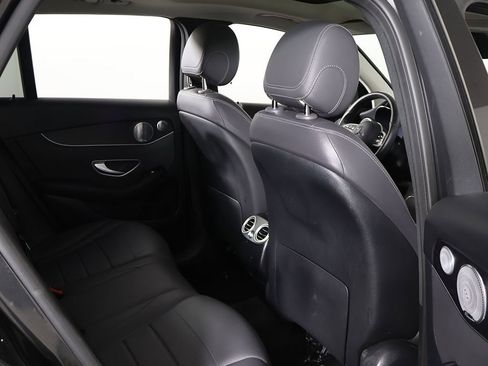 Used 2021 Mercedes-Benz GLC 300 GLC 300 w/ Multimedia Package image 31