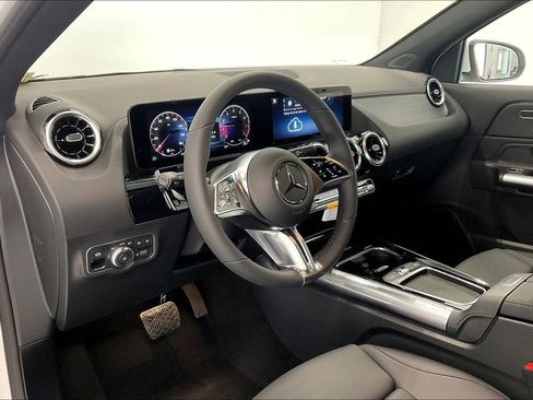 New 2026 Mercedes-Benz GLA 250 4MATIC image 8