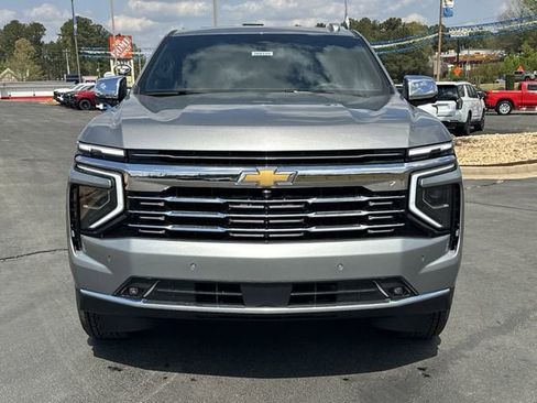 New 2026 Chevrolet Suburban Premier w/ Sun And Tow Package AWD/4WD image 2