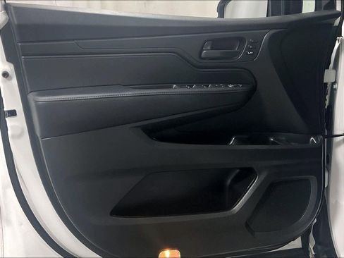 Used 2025 Honda Odyssey EX-L image 9