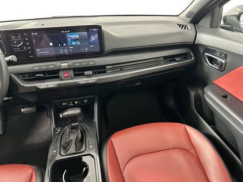 Used 2025 Kia K4 GT-Line w/ GT-Line Premium Package FWD image 28