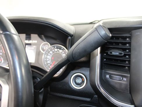 Used 2024 RAM 2500 Big Horn image 40