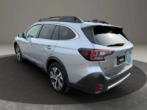 Used 2020 Subaru Outback Limited AWD/4WD image 9